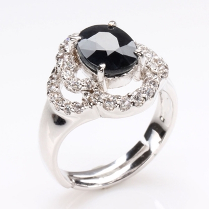 【雅紅珠寶】花之禮讚天然2克拉黑藍寶石戒-活圍設計